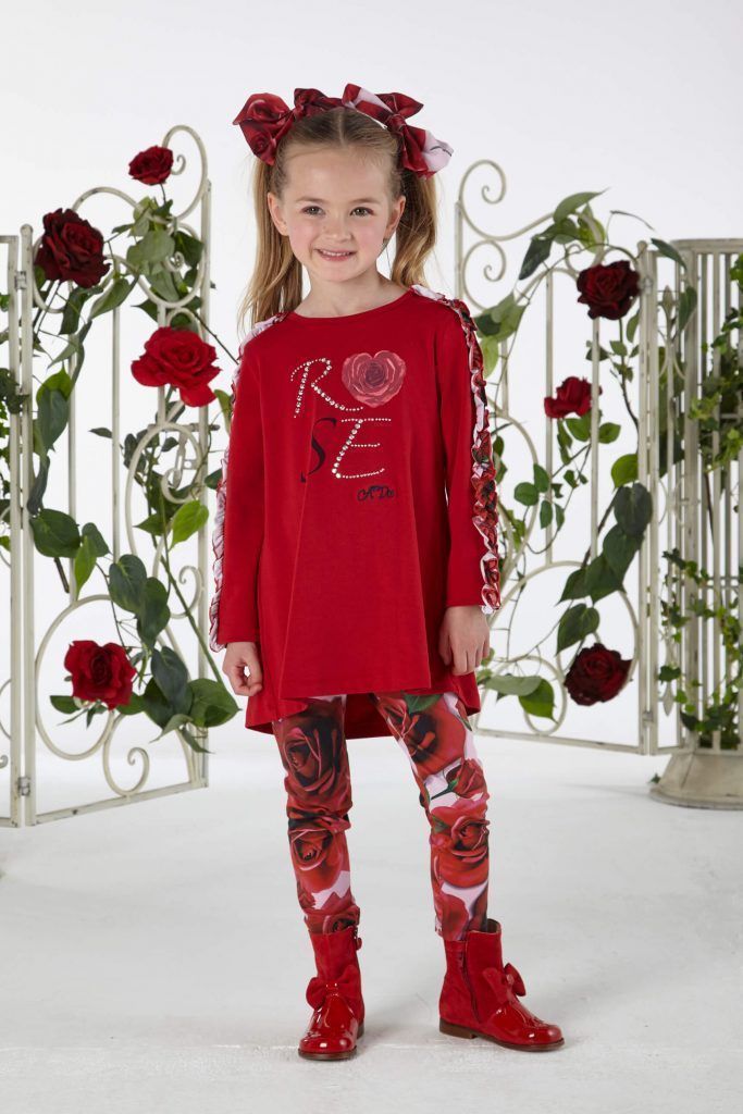 Cheerful clothing with roses